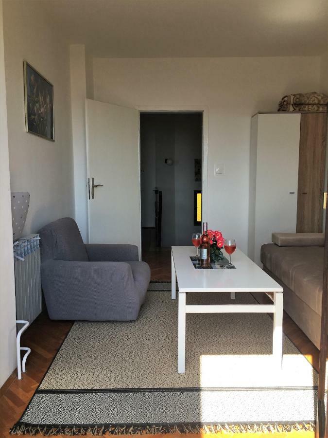 Apartments Ferguson Jadranovo Bagian luar foto